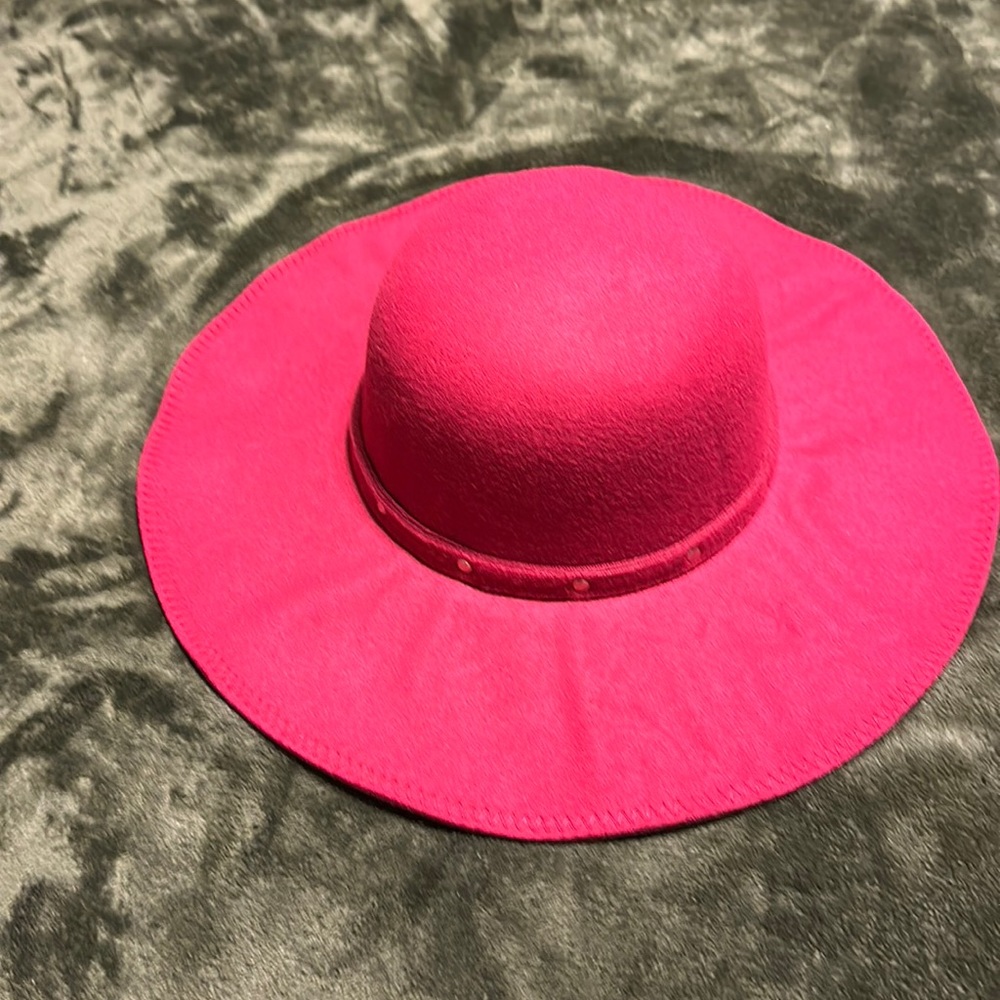 hat